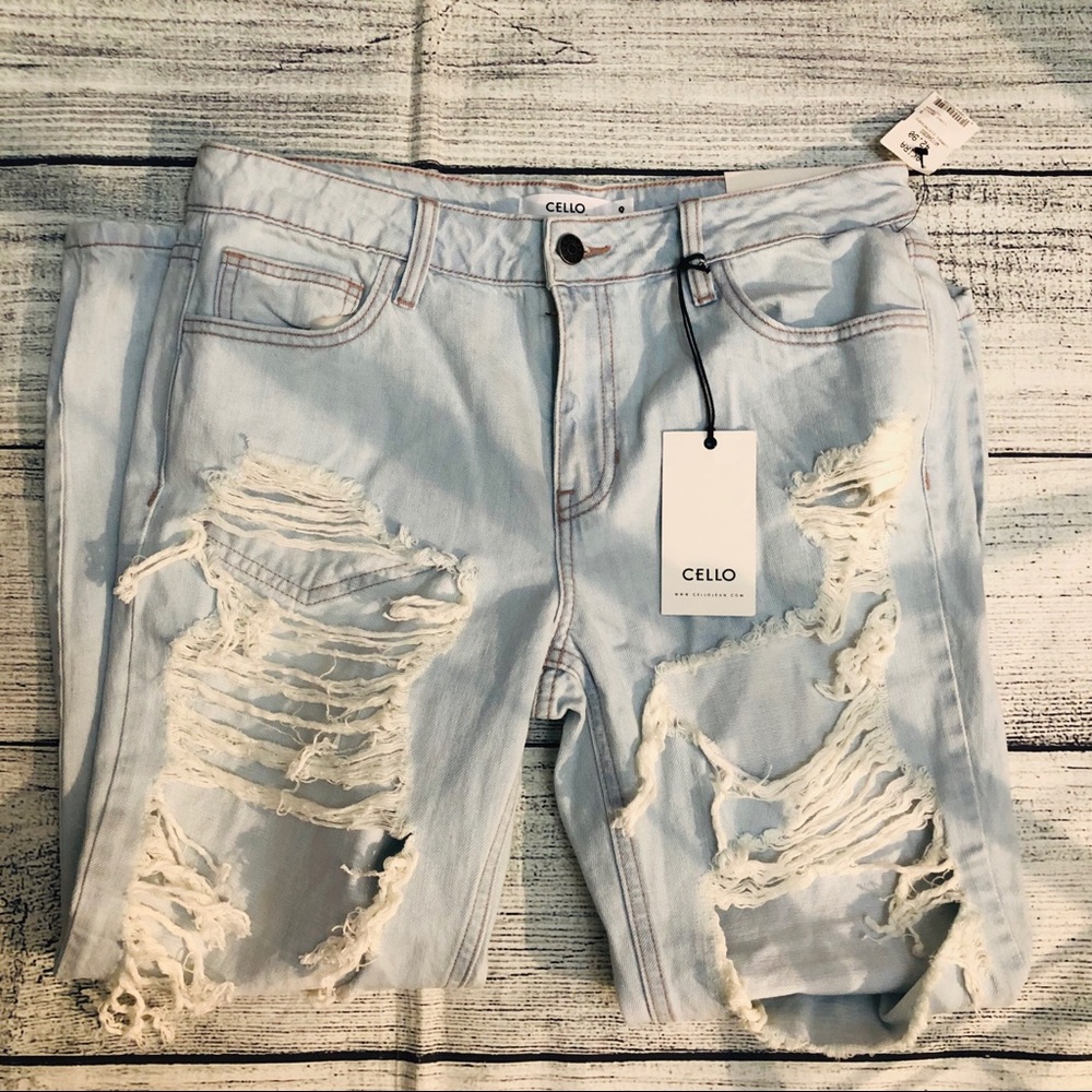 Cello Light Blue Distressed Cropped Jeans